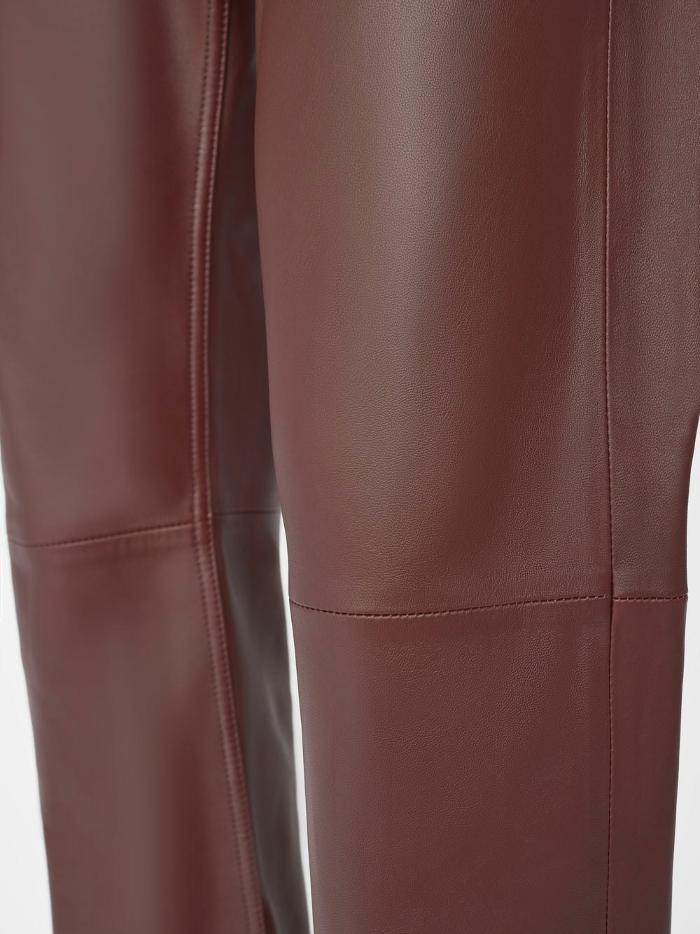 pants stitch detail